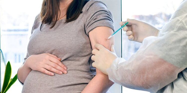 Američki stručnjaci smatraju da trudnice treba da se vakcinišu protiv korone