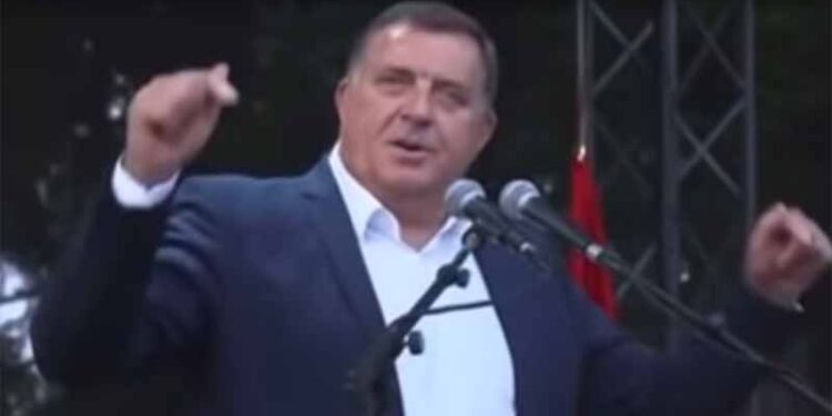 (VIDEO): DODIK VRIJEĐAO DIJASPORU-DOĐU OVDJE, SPUCAJU PLAĆE DA BI SE POKAZALI KAKO SU MOĆNI