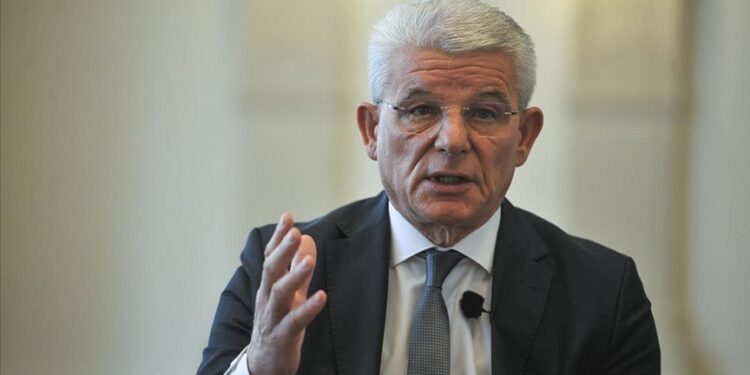 Džaferović u Skoplju: Ideološki i politički sljedbenici organizatora genocida i UZP-a polako ostaju sami