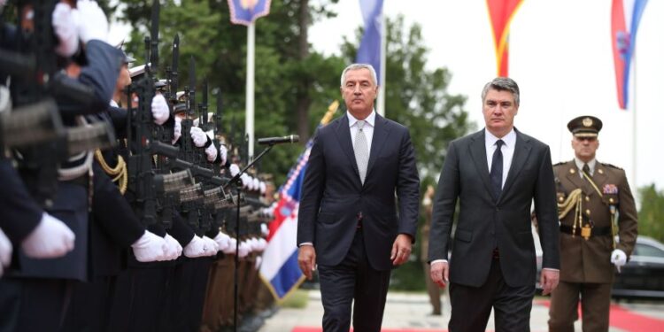 Đukanović u Zagrebu:  Sazrijeva svijest da nam treba nova vlada