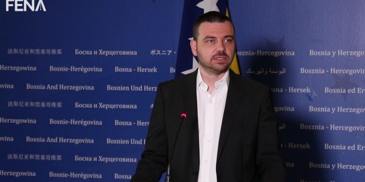 MAGAZINOVIĆ: ONO ŠTO ĆE SE DESITI U NEDJELJU NA CETINJU, USMJERIT ĆE DEŠAVANJA U REGIJI