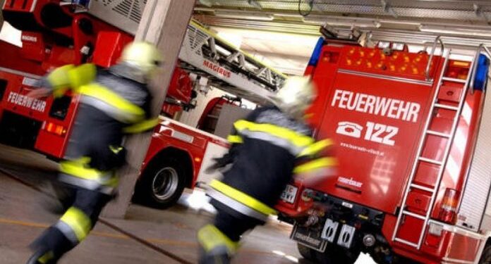 UŽAS U BEČU: DRŽAVLJANIN SRBIJE IZGORIO U KREVETU, KOMŠIJE SUMNJAJU DA SE SAM ZAPALIO