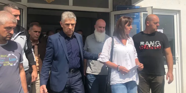 Ugljanin izveo Adelu Melajac Karaahmetović iz Policijske Uprave Novi Pazar