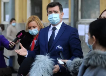 Ðerlek: Nije se zakasnilo sa mjerama, nego su građani zakasnili sa vakcinacijom