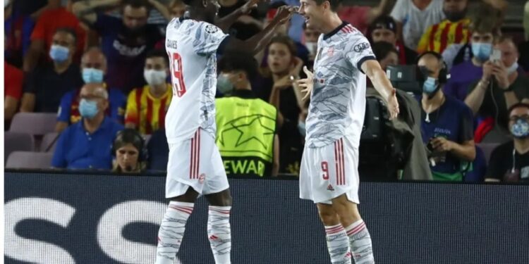 FAVORITI BEZ PROBLEMA: Barsa ne zna sa Bajernom, Juve rastužio Srbina!