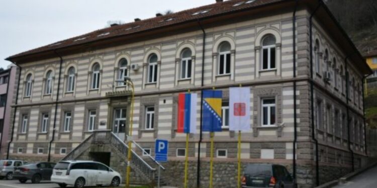 Srebrenica: Smijenjen Ćamil Duraković, Salko Tursunović prihvatio funkciju
