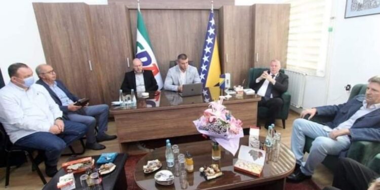 Više od dvije stotina članova NBL-a pristupilo tuzlanskoj SDA