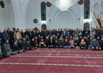 (FOTO) NASTAVLJENA SERIJA VJERSKIH PREDAVANJA U DŽEMATIMA ŠIROM SANDŽAKA