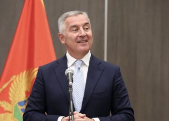 Đukanović: Novinari imaju značajnu ulogu u kontinuiranoj transformaciji i demokratizaciji društva