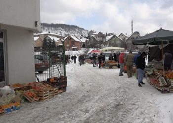 (VIDEO) Tutinska pijaca, ponuda bolja od potražnje