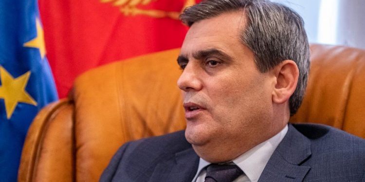 BS: Srbijanska policija u dva navrata detaljno pretresla i više od sat zadržala Ervina Ibrahimovića