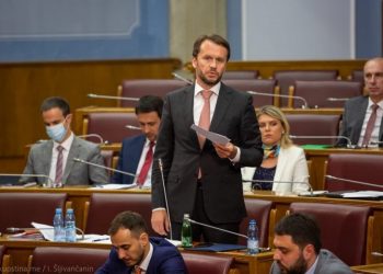Konjević: Ne bi me začudilo da Krivokapić počne štrajk glađu zbog ugroženosti fotelje