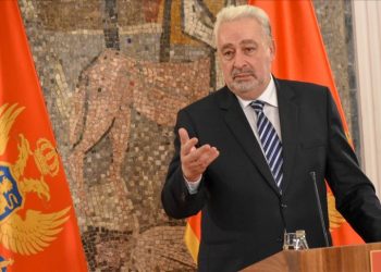 Crnogorski premijer Krivokapić: Manjinska vlada prevara, izbori najpoštenije rješenje