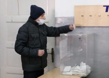 (VIDEO) U Tutinu izlaznost na referendumu svega 12,27 %
