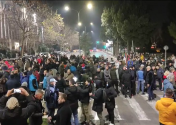 (VIDEO) Protest protiv formiranja manjinske vlade