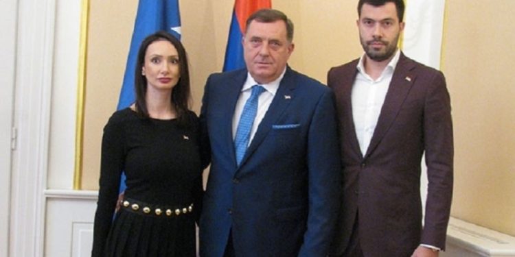 Gube kontrolu: Nakon što je Dodik najavio sankcije Njemačkoj, sin mu podiže tužbu protiv ambasadora SAD-a