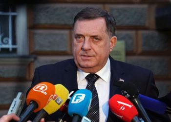 Dodik: Neprihvatljiva najava Britanske ambasade o jačanju vojnog prisustva u BiH 