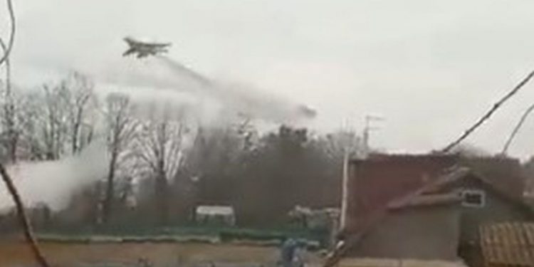 (VIDEO) Putine, vidiš li ovo?! Krik djeteta nakon ispaljene rakete obilazi svijet