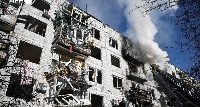 NADA U SUMORNO VRIJEME: ŽENA RODILA BEBU NA STANICI KIJEVSKOG METROA TOKOM RUSKE AGRESIJE