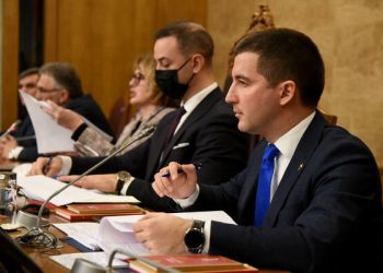 Crna Gora: Bečić razriješen!