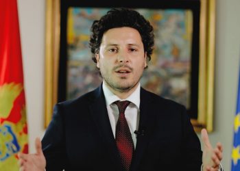 Dritan Abazović: “Uskoro ću saopštiti sastav vlade, Bulajić da zakaže sjednicu”