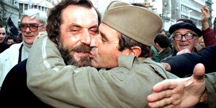 VUK DRAŠKOVIĆ, OTVORENO: Sutra, da one ruske trupe krenu i na Srbiju, mnogi bi ih Srbi dočekali kao oslobodioce! 