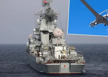 (VIDEO) Kako su Ukrajinci potopili moćnu rusku raketnu krstaricu: ‘Prevarili smo odbranu Bajraktarima’ – SAFF Portal