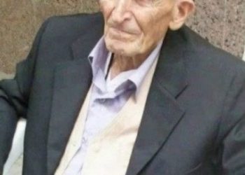Hadžija Ahmet posti u 98. godini: Jelo bi se iz jedne tepsije, nisu se servirali tanjiri kao danas i nije se ovoliko bahatilo
