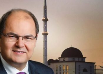 SCHMIDT: BOSANSKI ISLAM NIJE RADIKALAN, TRADICIONALNO JE OKRENUT EVROPI