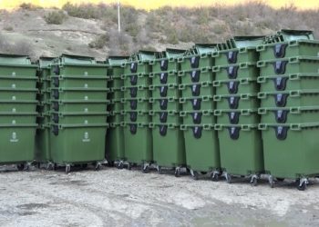 (VIDEO) Za čistiji Tutin, stari kontejneri zamijenjeni novim