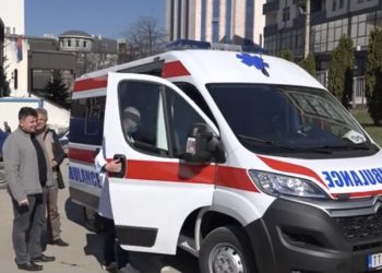 (VIDEO) Novo sanitetsko vozilo od Ministarstva zdravlja za DZ u Tutinu