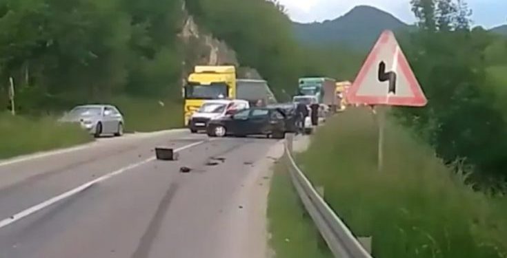 Sandžak / Težak udes kamiona i automobila