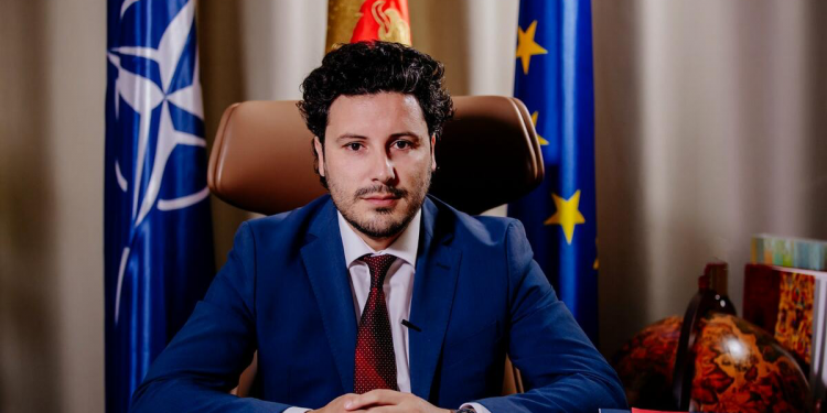 Doktor Ugljanin čestitao novom premijeru Crne Gore Dritanu Abazoviću formiranje Vlade