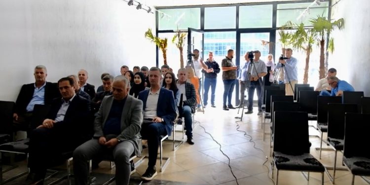 (VIDEO) Tutin: Skupštinsko zasijedanje odloženo za 30. jun