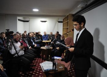 Amir Zukorlić: Stidim se starijeg brata i svog amidže!