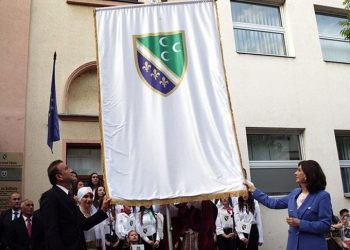 Obilježen Dan bošnjačke nacionalne zastave: Očuvati nacionalni identitet i riješiti status Bošnjaka i Sandžaka