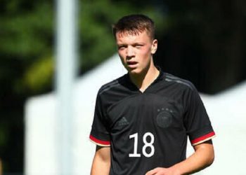 Za potpis talentovanog Sandžaklije se bore Manchester City i Juventus: Zbog čega FSCG ne zove talentovanog Plavljanina?