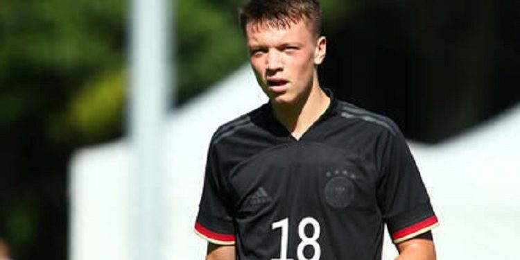 Za potpis talentovanog Sandžaklije se bore Manchester City i Juventus: Zbog čega FSCG ne zove talentovanog Plavljanina?