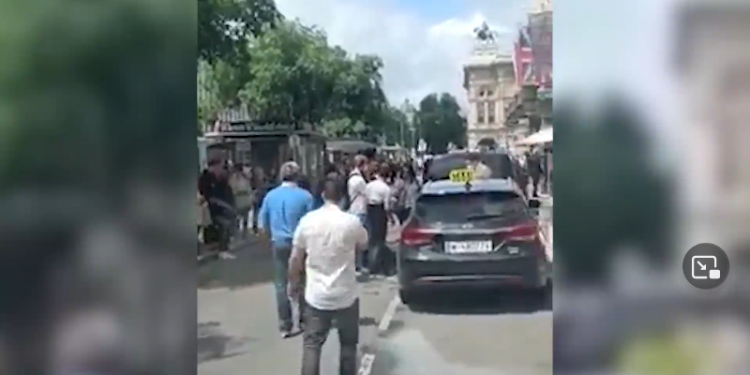 (VIDEO) Beč: Zbog spora oko parkiranja izbila masovna tučnjava