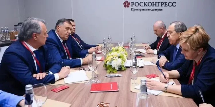 (VIDEO) Dodik priznao da ga je Lavrov pitao kako se misli suprostaviti visokom predstavniku