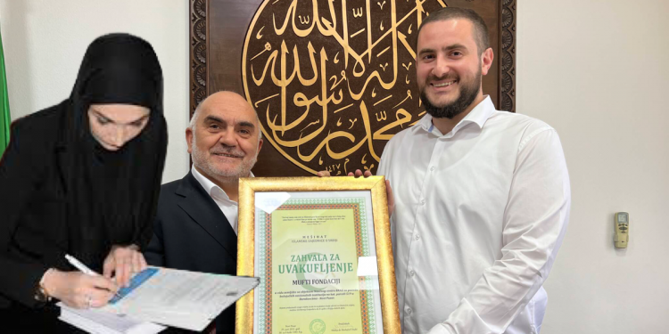 ZAHVALNICU ZA UVAKUFLJENI VAKUF