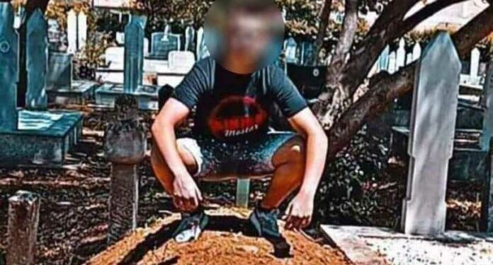 ANER TRAŽI MLADIĆA KOJI JE GAZIO PO MEZARU NJEGOVE NANE: POMOZITE MI DA GA PRONAĐEM!