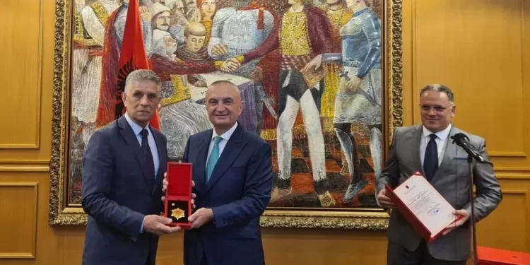 Predsjednik Albanije Ilir Meta odlikovao historijske ličnosti iz Sandžaka, Kosova i Crne Gore