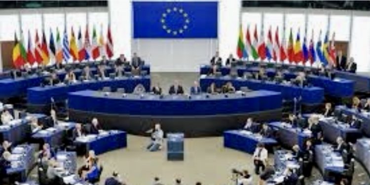 EP izglasao rezoluciju za Kosovo u kojoj se spominje potreba za liberalizacijom viza