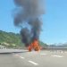 (VIDEO) Zapalilo se vozilo na autoputu