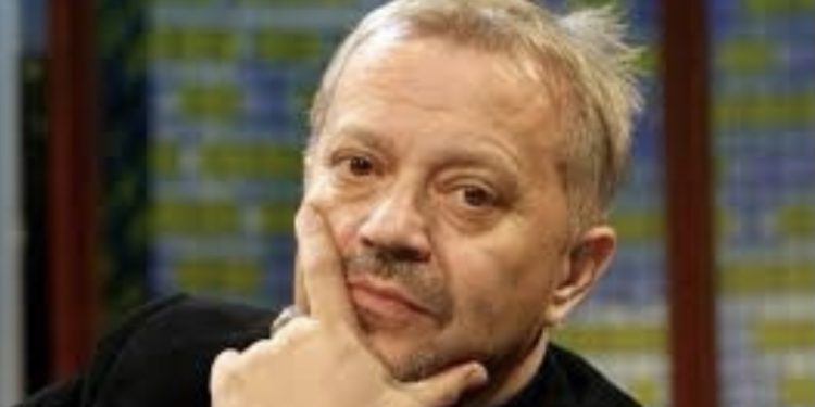 Hadžihafizbegović poručio Abazoviću: Mrcino, bitango, klošaru, smetljaru…