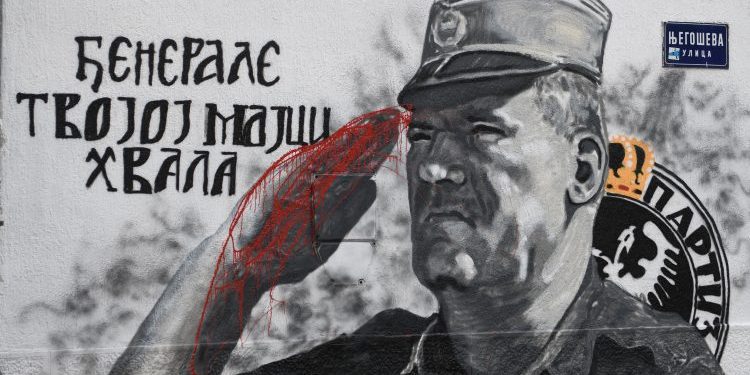Mladi Beograđani pozivaju gradonačelnika da ukloni mural ratnog zločinca Mladića