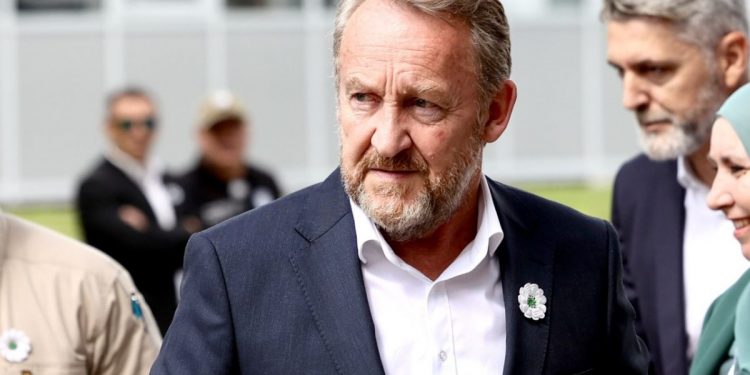 Izetbegović: Schmidt ima dva cilja