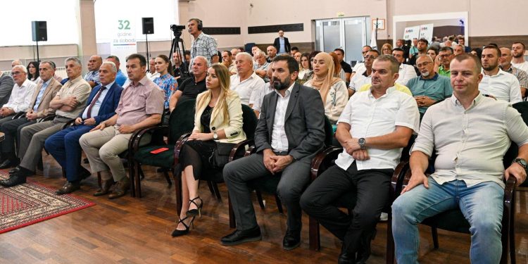 (FOTO) SDA SANDŽAKA: 32 GODINE ZA SLOBODU