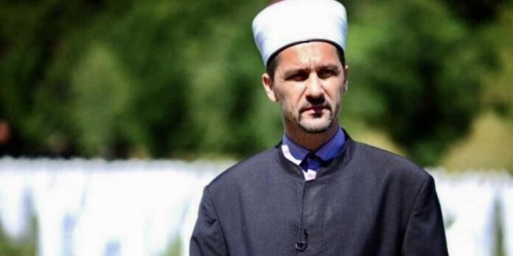 DAMIR EF. PEŠTALIĆ ZVONI NA UZBUNU: “Najava prikazivanja filma u Srebrenici u kome se pojavljuje Ratko Mladić, alarmira da ideologija zla nije pobijeđena”